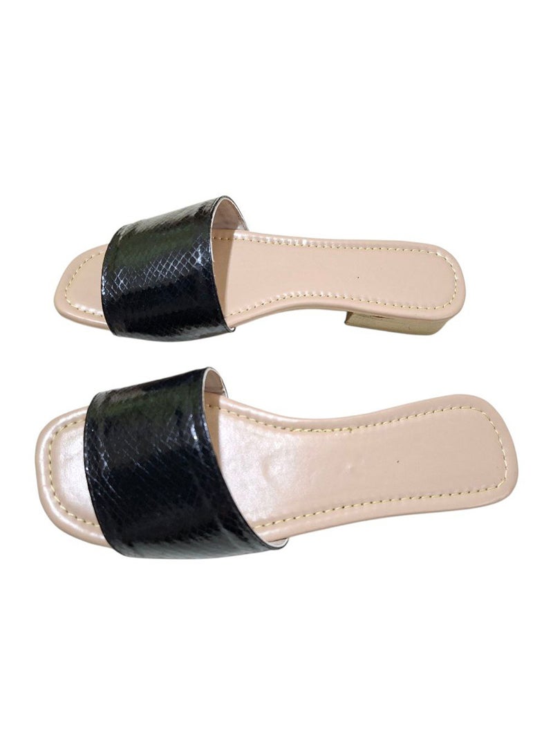 Karisma Simple Strap Flat Squared Toe Slippers With Snake Print Material - Image 2