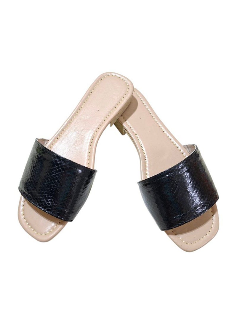 Karisma Simple Strap Flat Squared Toe Slippers With Snake Print Material - Image 1