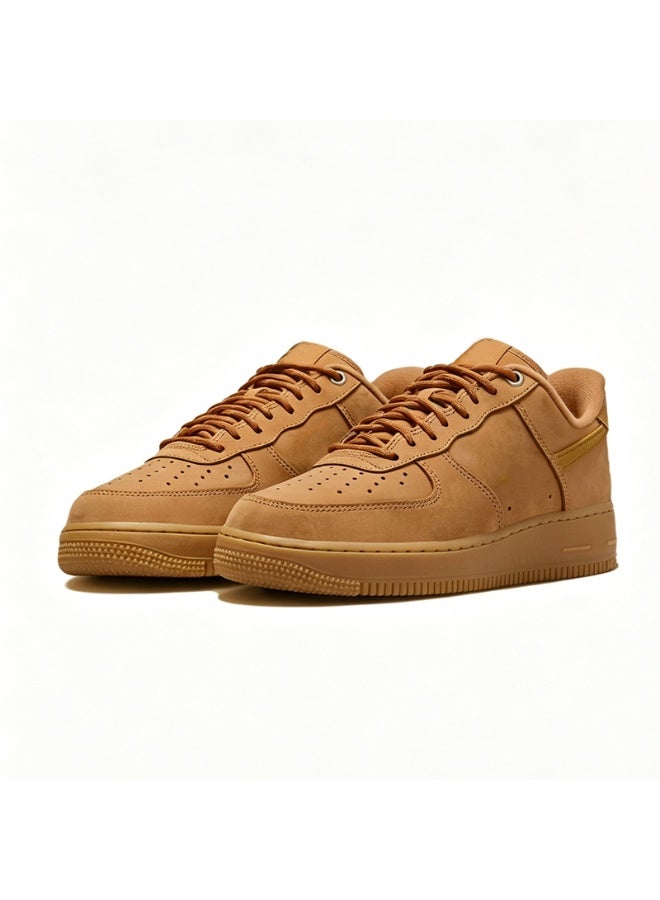 Unisex Wheat Color Suede Low Top Skate Shoes, Thick Anti-Abrasion Rubber Sole Casual Walking Sports Sneakers for Couples - Image 1