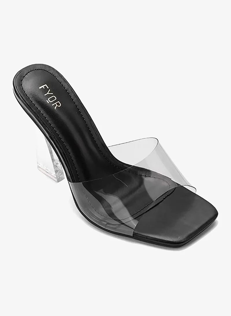 فايور صنادل نسائية بكعب عريض بحزام شفاف