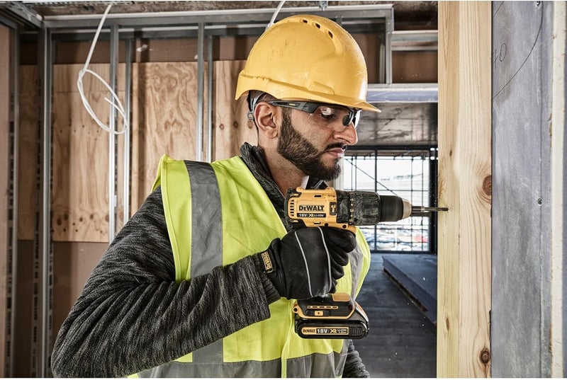 ديوالت مثقاب مطرقة مدمج بدون فرشاة بقوة 18 فولت مع 2 - Image 3