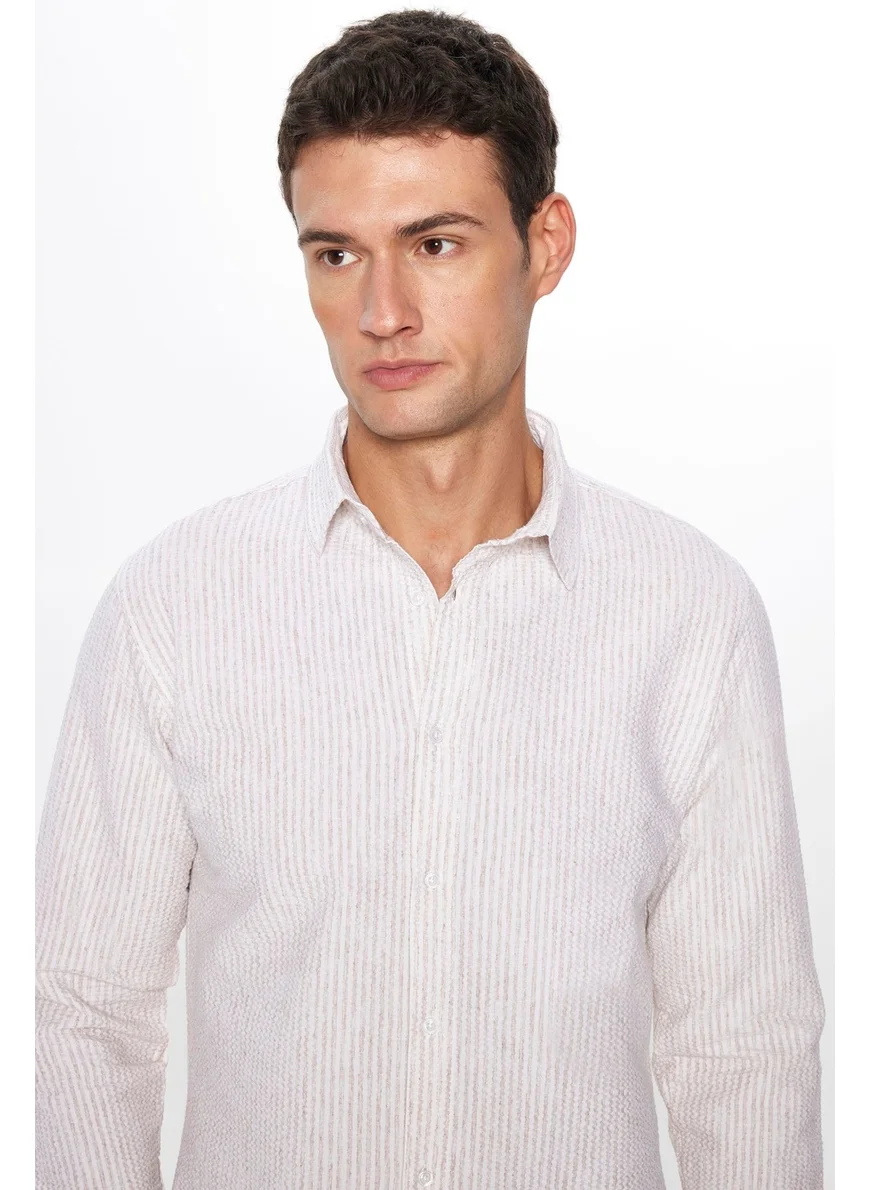 Tudors Slim Fit Slim Cut Striped Single Pocket Flexible Summer Men's White Shirt
