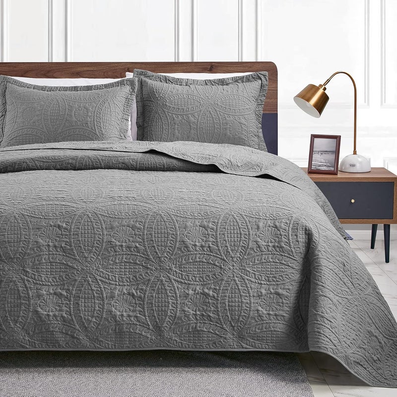 Love's cabin Twin Quilt Set Grey Bedspreads - Soft Bed Summer Lightweight Bedspread Comforter - Modern Style Coin Pattern Coverlet for All Season - 2 Pieces (1 Quilt, 1 Pillow Sham) - Image 1