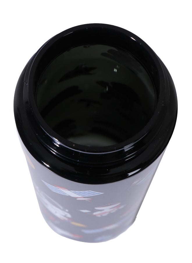 Generic - Stylish Sports Water Bottle With Innovative Graphics And Durable Build - Image 1