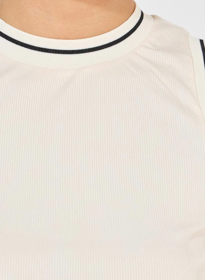 Styli Knit Sleeveless Top with Contrast Piping