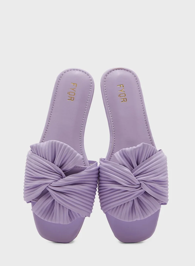 FYOR Casual Flat Sandals