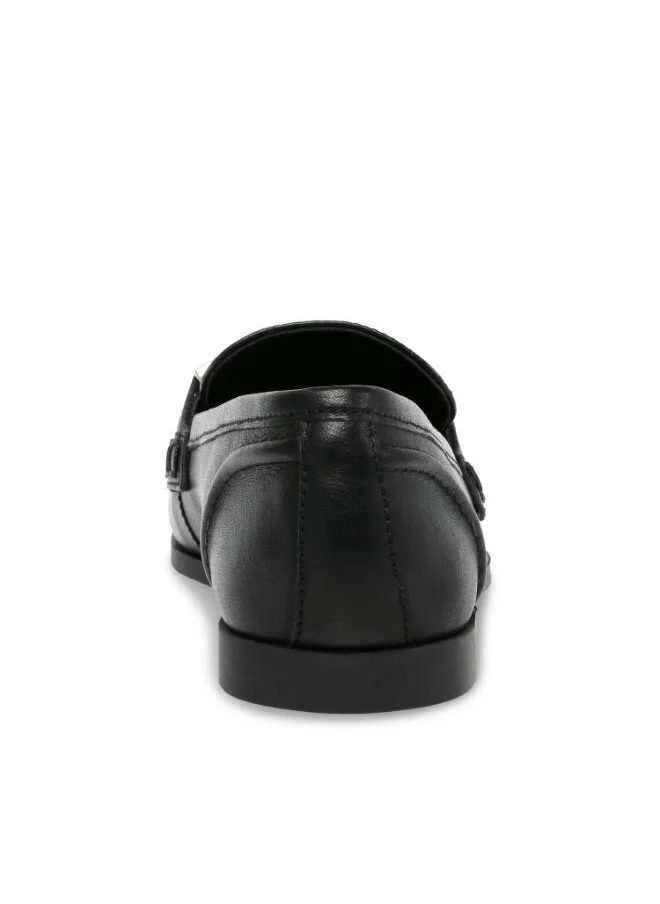 STEVE MADDEN Carrine Close Toe Moccasins