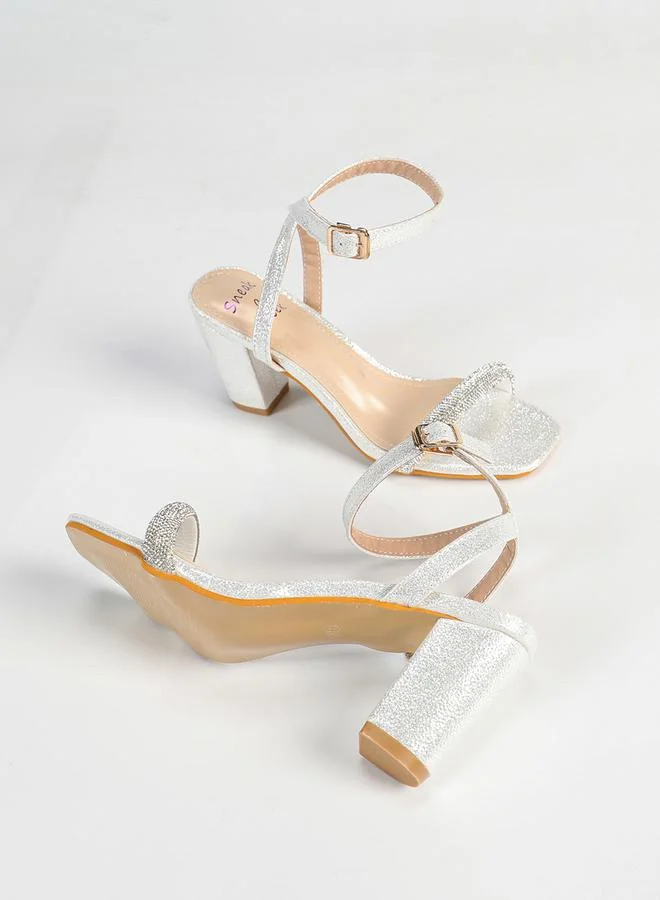 Sneak-a-Peek Embellished Open Toe Block Heel Sandals by Styli