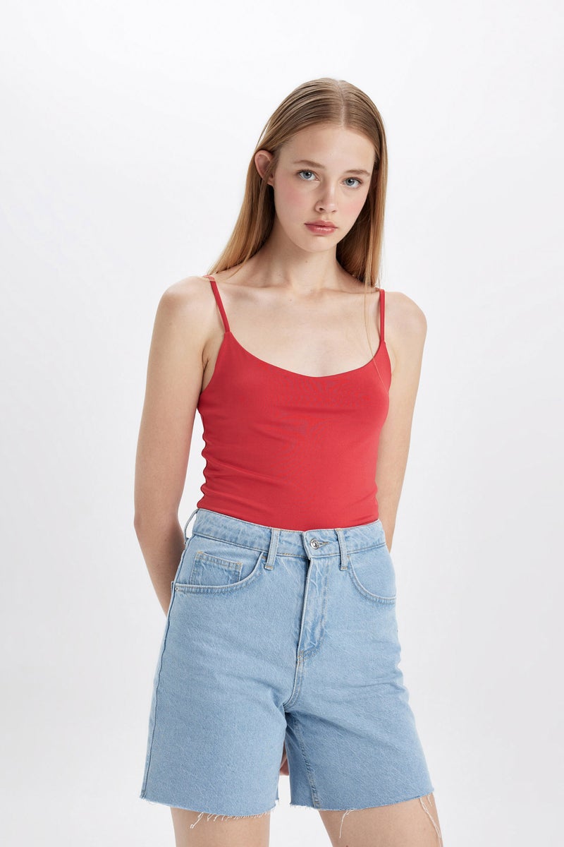 DeFacto Woman Fitted U-Neck Strappy Tank Top  - Image 4