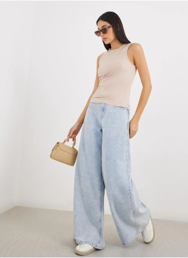 Styli Styli Sleeveless Ruched Detail Round Neck Knit Top