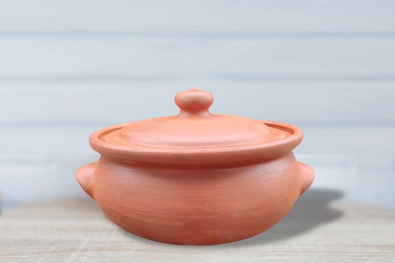 EZAHK Earthen Clay Handi Bowl Type with Lid, Clay Pot for Cooking, Curry Dal, Serving, Natural & Traditional (2 L) - Brown - Image 1