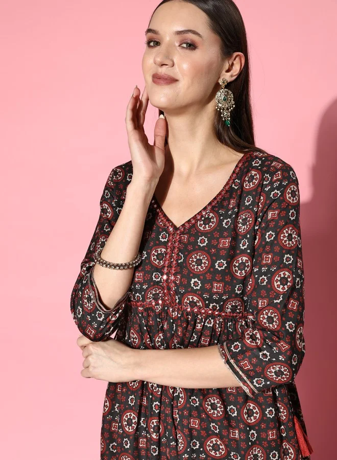 ISHIN Women's Black 100% Cotton Self Design A-Line Kurta