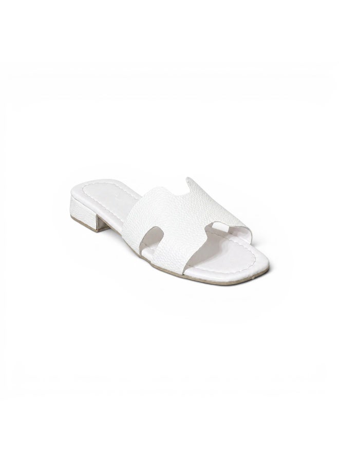 LIFESTYLISH Slippers flat leather Stylish with the letter H - SL-230 - White - Image 1