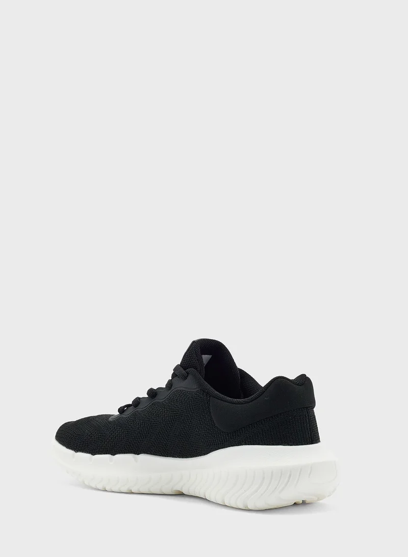 ANTA Cross-Training Shoes