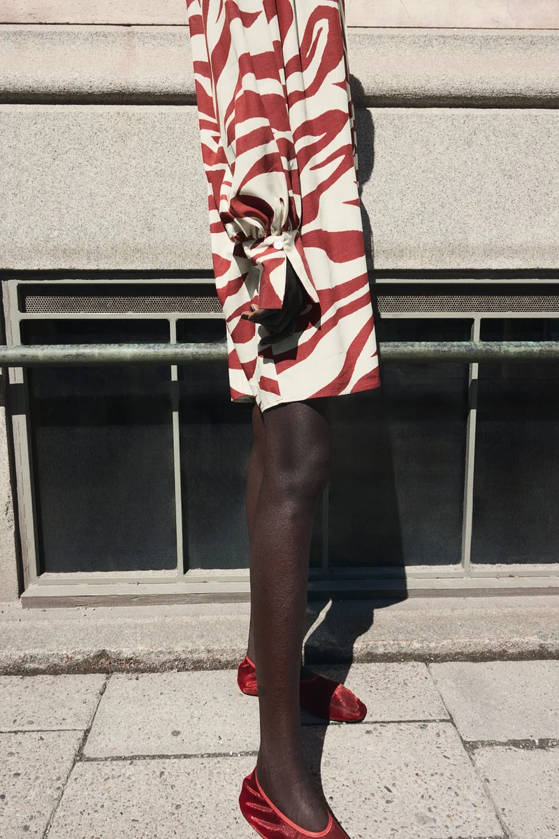H&M Oversized Tie-Detail Dress