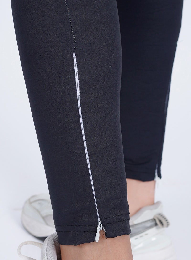 بنطلون بلوم الأساسي للنساء - Image 3