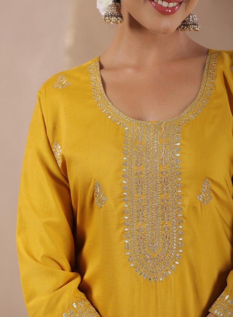 ISHIN Mustard Kurta Straight Fit Three-Fourth Sleeve Made From Poly Silk Featuring Self Design And Round Neck - Image 2