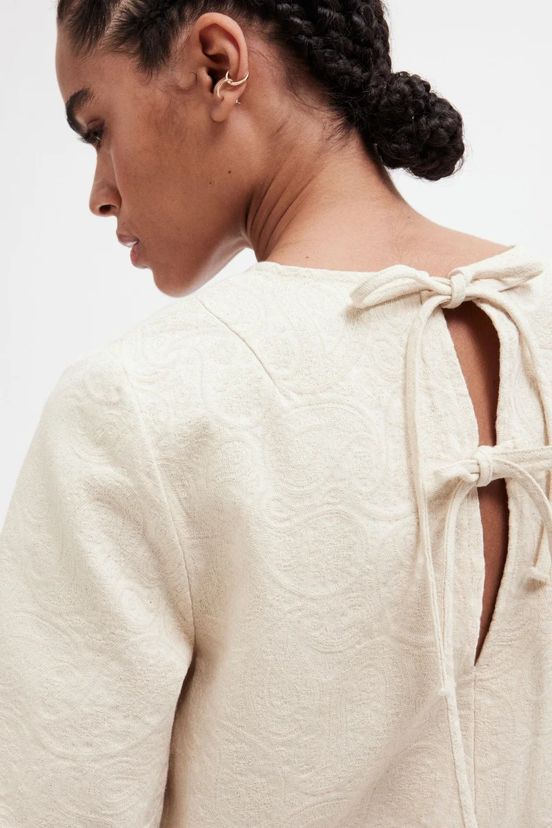H&M Tie-detail denim dress