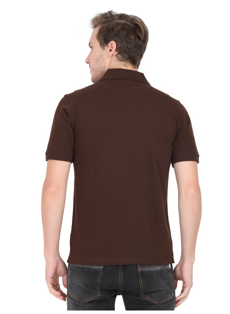 ملابس RSO تي شيرت بولو سادة بأكمام نصفية وياقة بولو للرجال من RSO Outfits - بني فاتح - Image 4