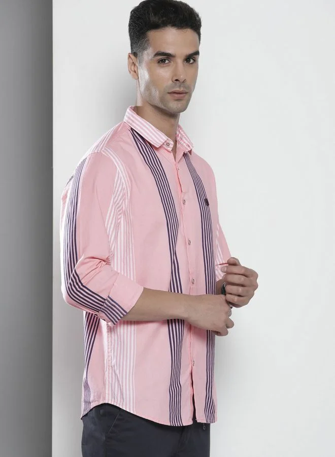شركة المرآب الهندية Men Regular Fit Striped Full Sleeves Cutaway Collar Casual Shirt