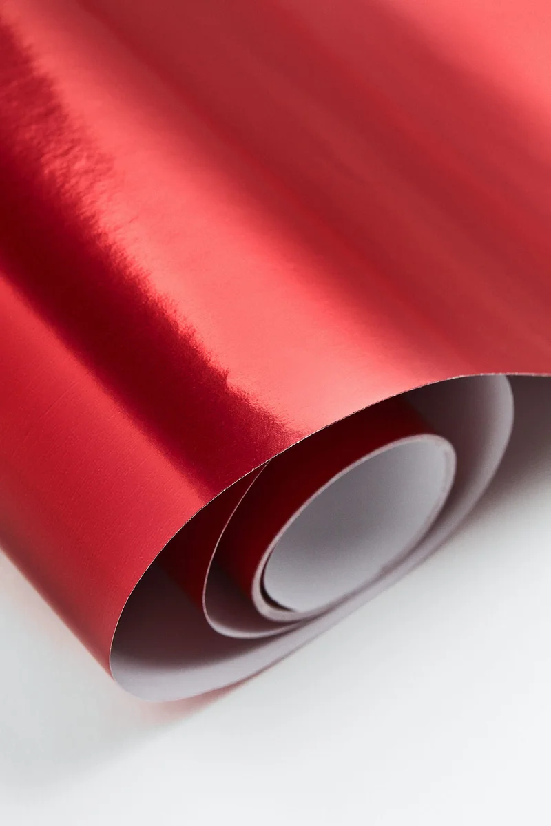 H&M Shiny gift wrap