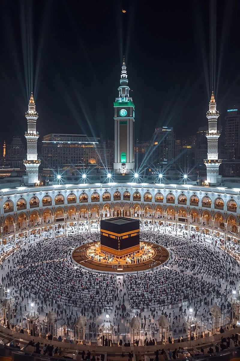 اي ار اس لوحة فنية جدارية إسلامية مطبوعة على قماش مؤطر من ARS، تصور الكعبة المشرفة - ديكور منزلي بإطار، 60 × 90 سم، قطعة واحدة، مناسبة للمكتب وغرفة المعيشة وغرفة النوم كهدية. - Image 3