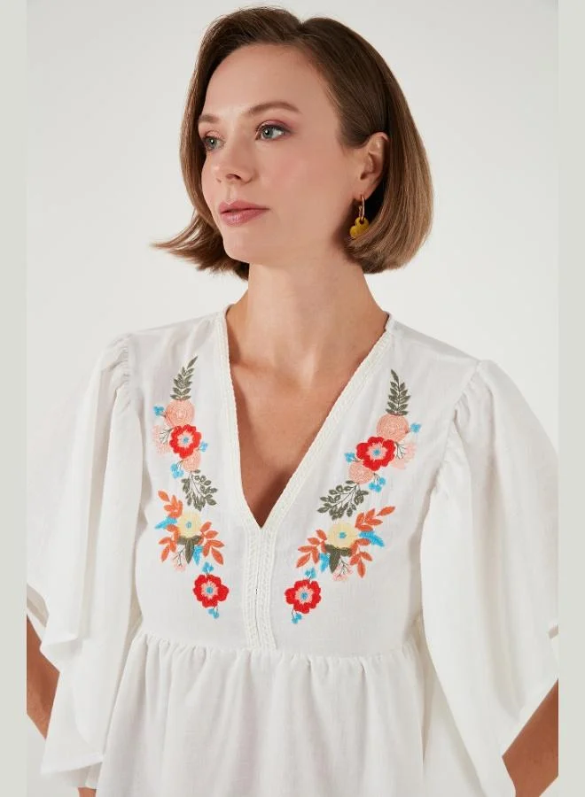 ليلا بلوزة ليلا مطرزة بأكمام واسعة للنساء