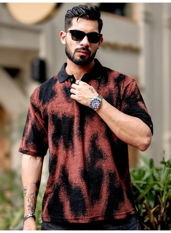 مانياك تيشيرت بولو رجالي قطن 3/4 كم، لون عنابي، بطبعة سبراي آرت