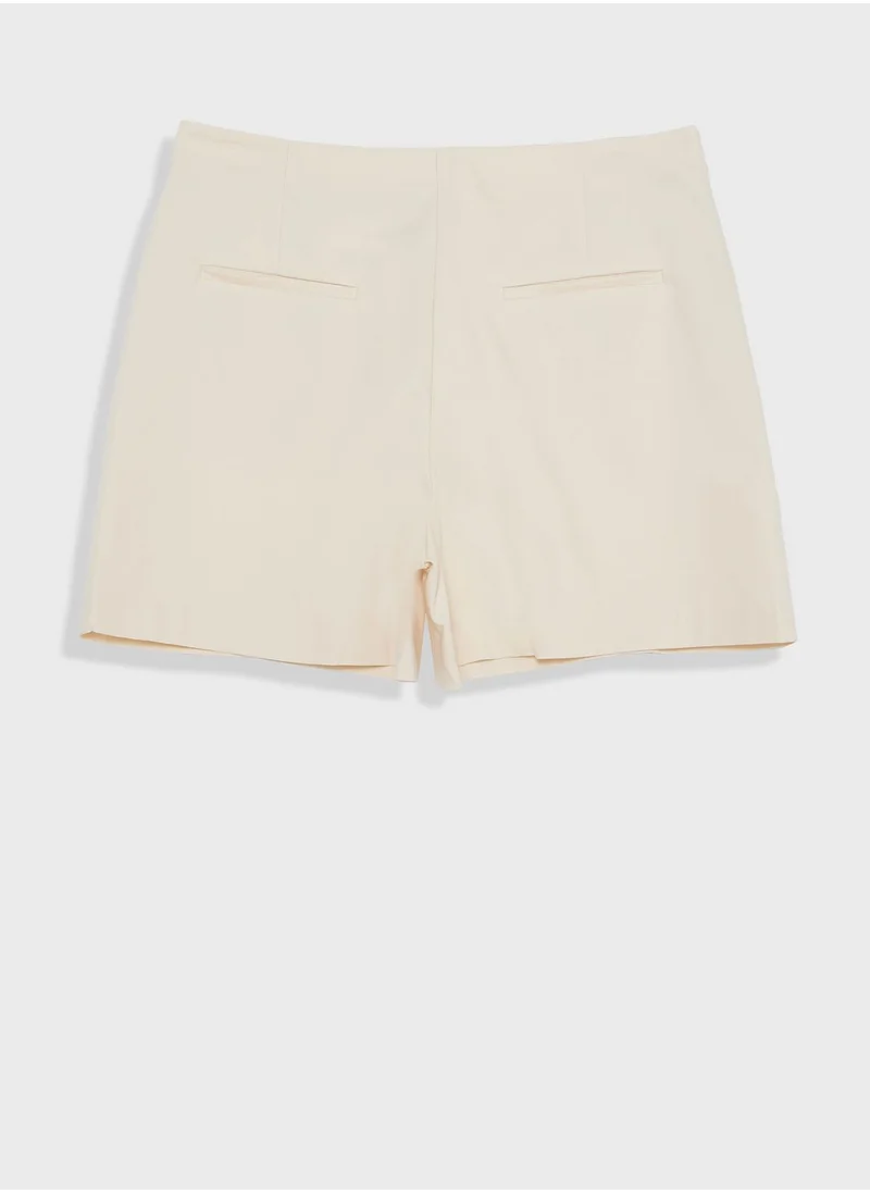 مانجو High Waist Shorts