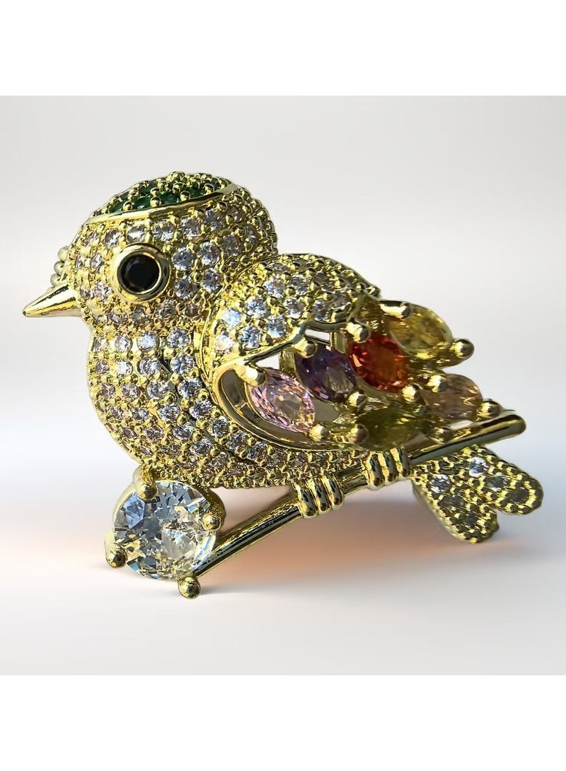دبوس صدر على شكل طائر رائع: لذة ذهبية مع الماس لامع وأحجار كريمة ملونة، بوصة واحدة - Image 2