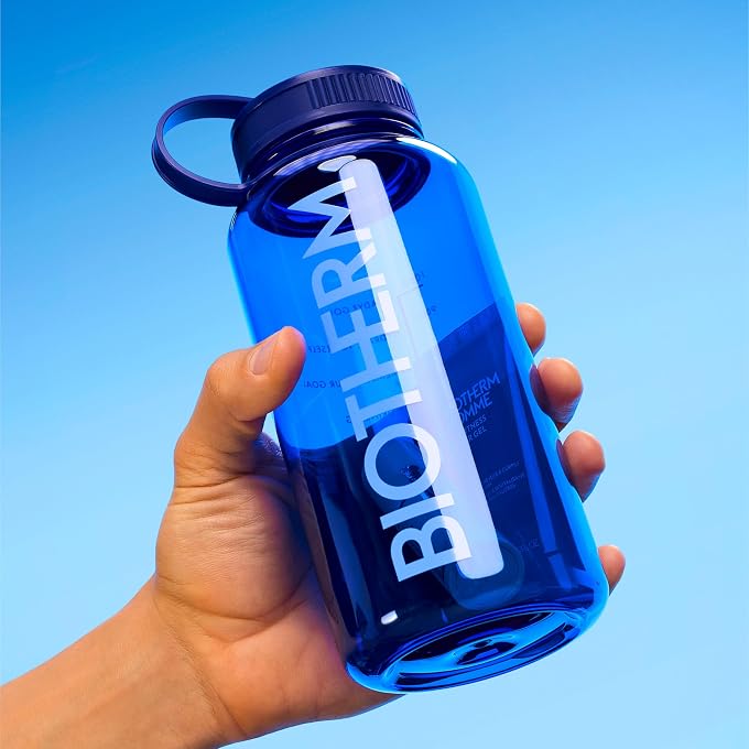 BIOTHERM The Biotherm Drop - The Power Drop for Men, Hydration Essentials to Quench Your Skin & Body's Thirst Post-Workout Packed in a 1L Recycled Reusable Plastic Waterbottle with 4 Body and Skincare Products - Image 3