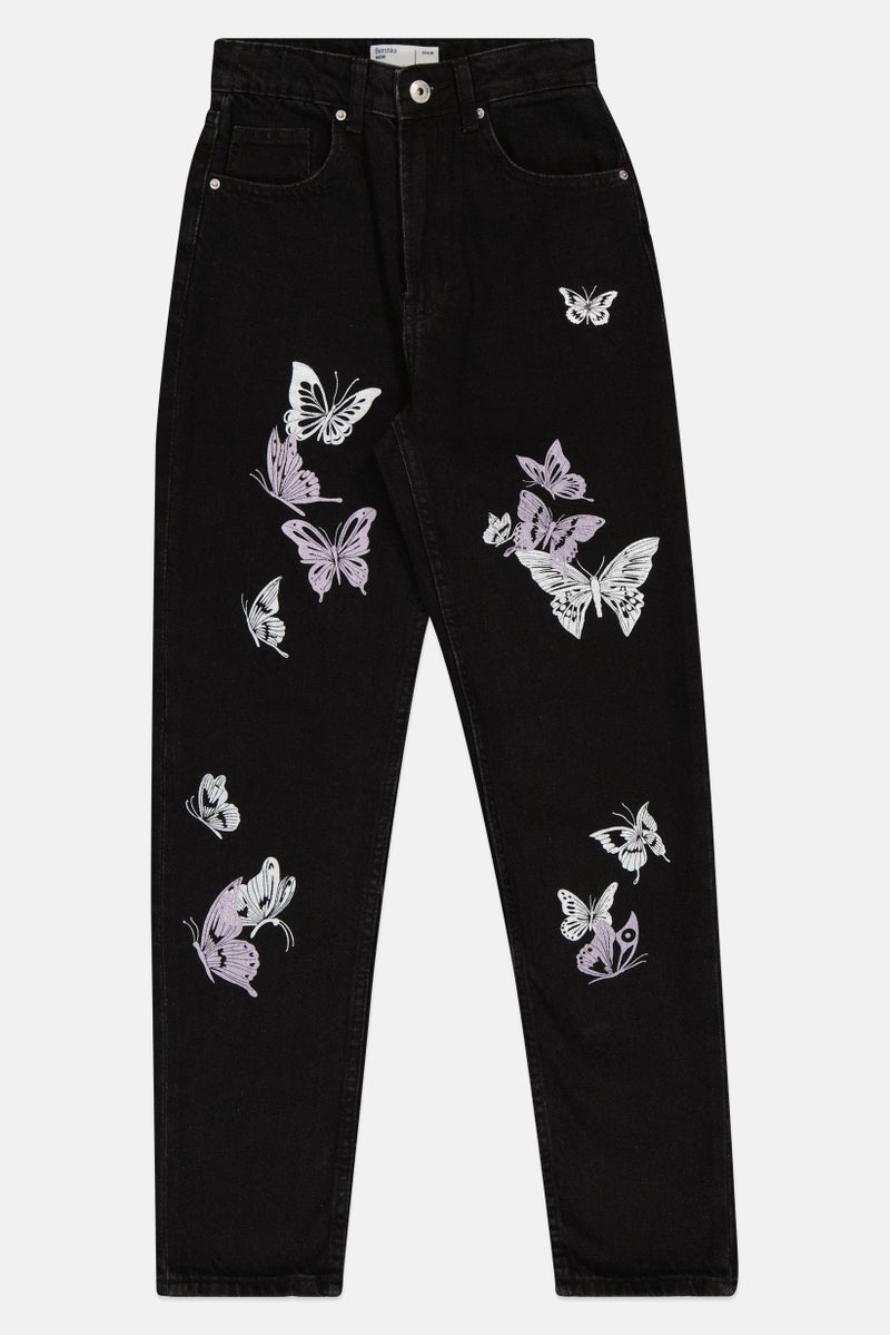 Bershka جينز نسائي بقصة عادية وطباعة جرافيك، أسود - Image 2