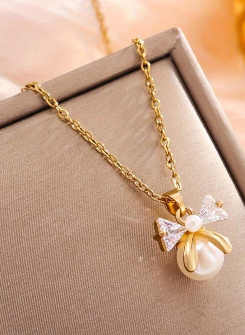 إيكوال سلسال نسائي أنيق مصنوع من الاستانلس ستيل مطلي باللون الذهبي - Image 4