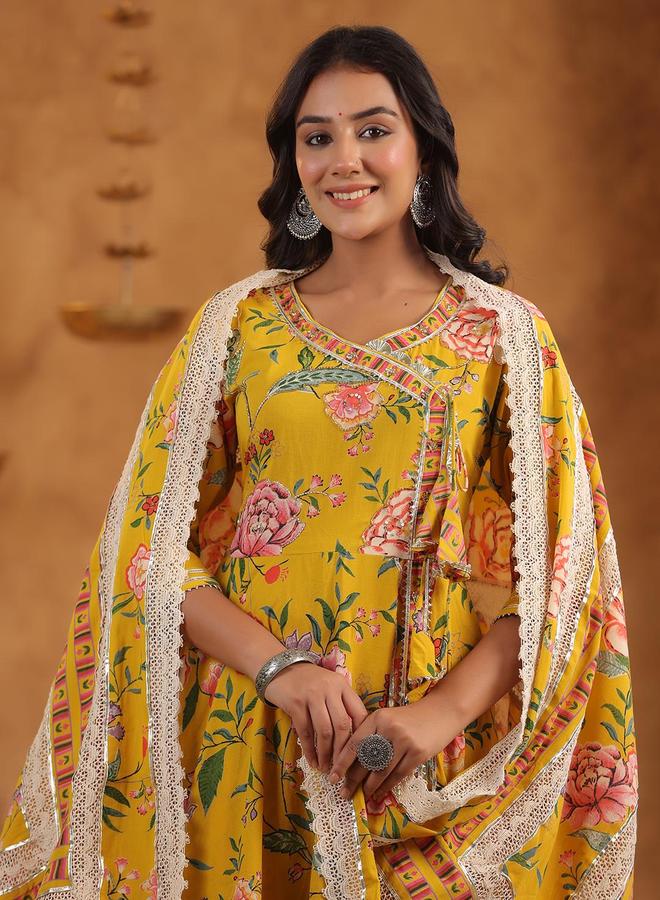 ISHIN Women's Yellow Cotton Printed Tunic Upper Calf Length Palazzo Bottom Flared 3 Peice Kurta Set - Image 3