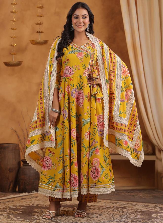 ISHIN Women's Yellow Cotton Printed Tunic Upper Calf Length Palazzo Bottom Flared 3 Peice Kurta Set - Image 2