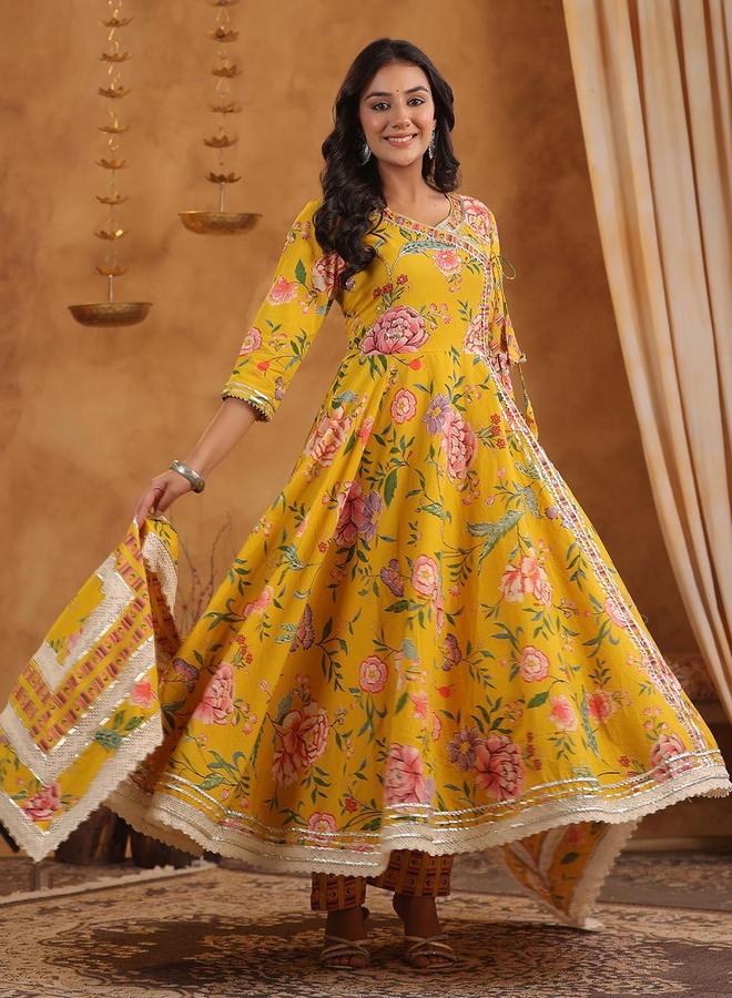 ISHIN Women's Yellow Cotton Printed Tunic Upper Calf Length Palazzo Bottom Flared 3 Peice Kurta Set - Image 1