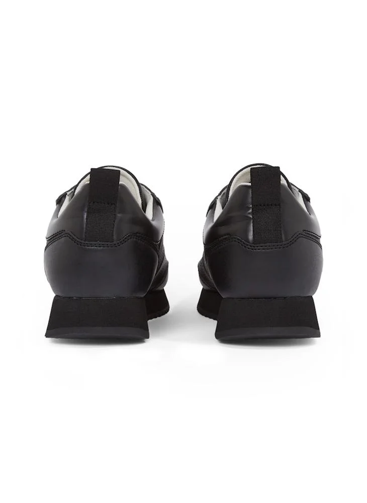 CALVIN KLEIN Lace Up Low Top Sneakers