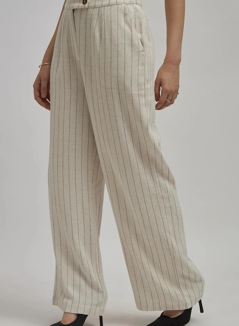 Virgio Virgio Women Striped Straight Fit High-Rise Trousers