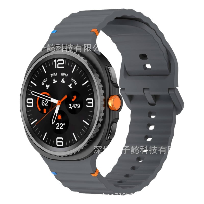 سوار ساعة ذكية باللون أبيض قابل للتعديل رياضي من السيليكون متوافق مع Samsung Galaxy Watch 8 Classic بملاءمة قابلة للتعديل وحزام ناعم للاستبدال اليومي - Image 5