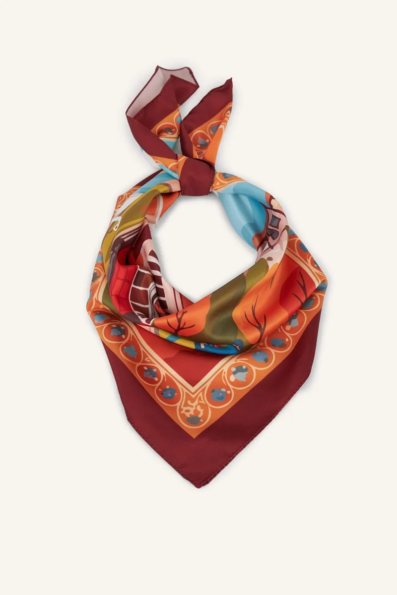 Woman Foulard