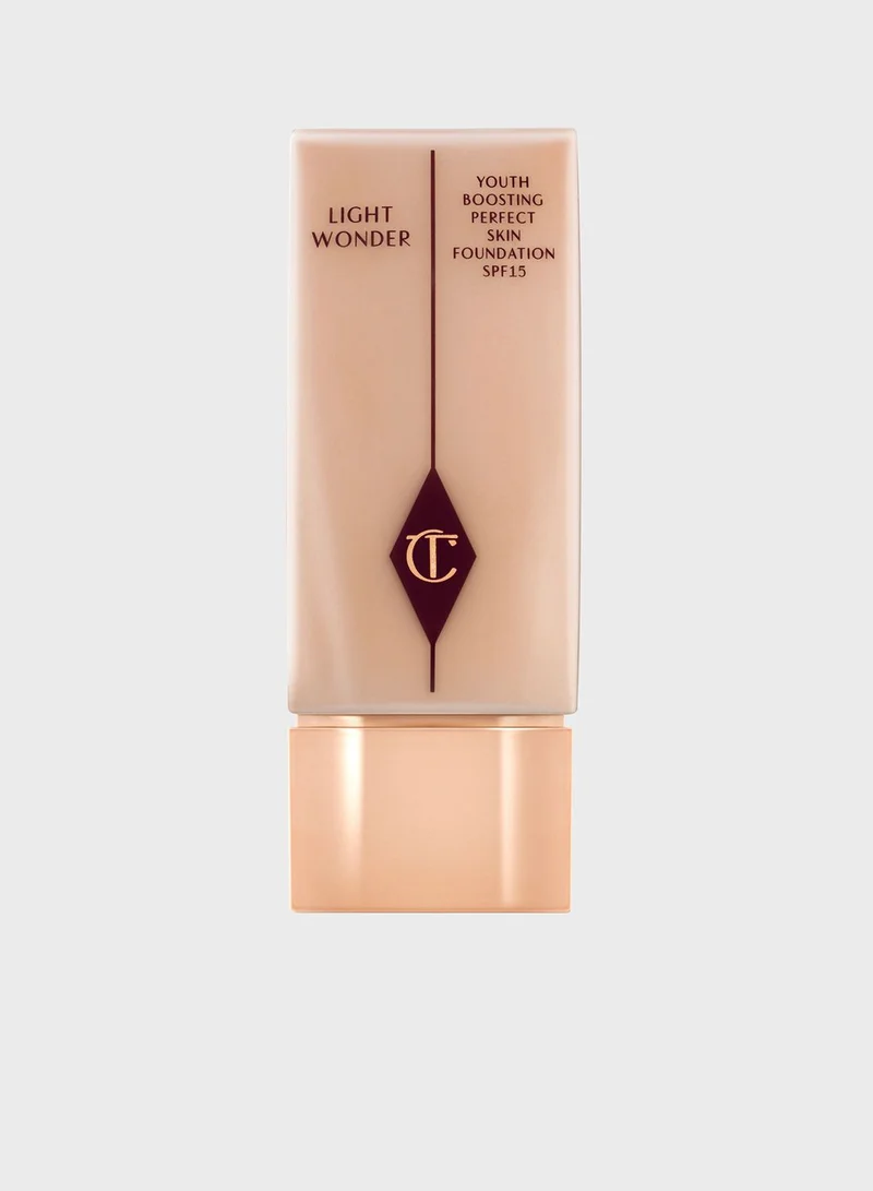 Charlotte Tilbury Light Wonder Foundation - 5 Medium