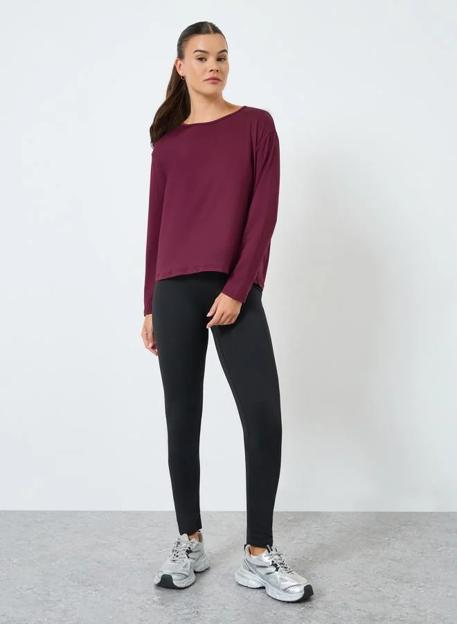 ستايلي اكتيف بلوزة بأكمام طويلة مع تفصيلة خلفية