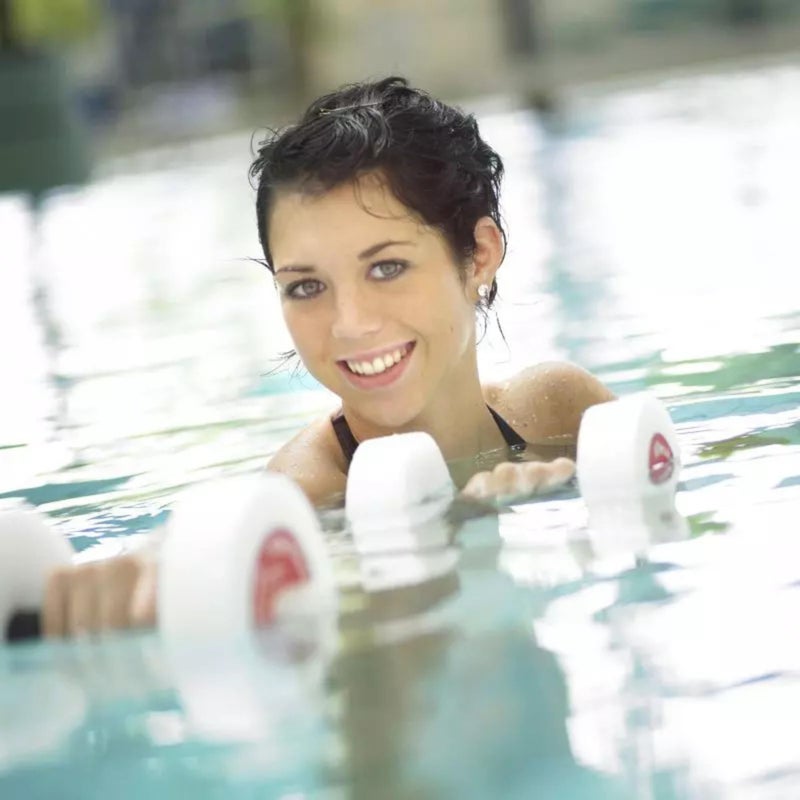 THERABAND Water Weights, Aquatic Dumbbells for Pool Fitness, 2 Foam Weights with Padded Grip for Water Aerobics, Therapy, Workouts, Pool Exercise Equipment, Aqua Training, Red, Light, Beginner - Image 3