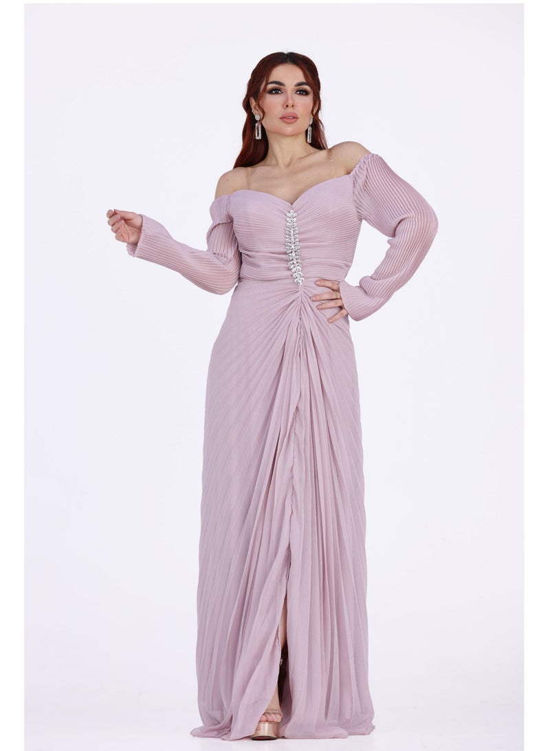 Modern Design A classic evening dress, this dress is characterized by an elegant design, as it comes with long sleeves, and features a fixed crystal in the chest, which gives the dress beauty over all dresses that  - Image 1