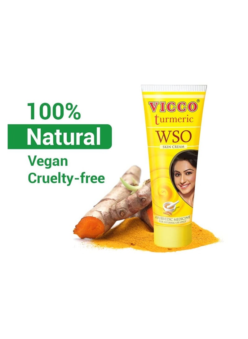 فيكو هذا الكريم الفاخر يتلاشى في بشرتك ويبدأ سحرها من الداخل. ؛ يمنع البثور وحب الشباب والخدوش والجروح يجدد البشرة وينعشها من الداخل ، ويتركها ناعمة ونضرة.