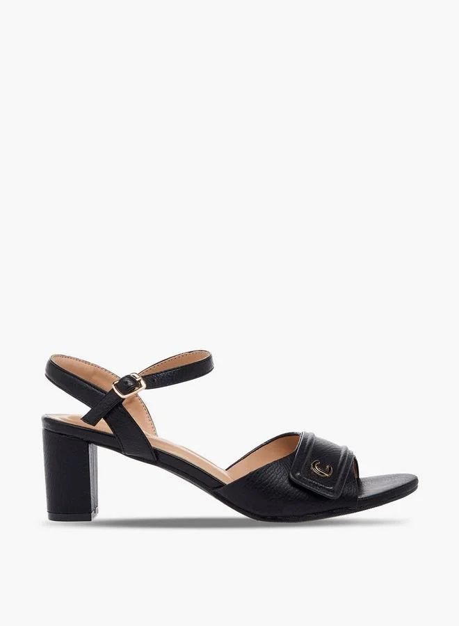 لو كونفورت Women Textured Block Heel Sandals