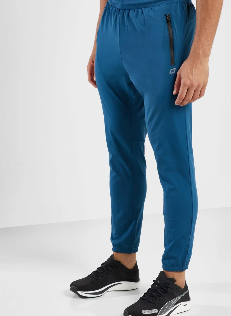 FRWD Training Jogger