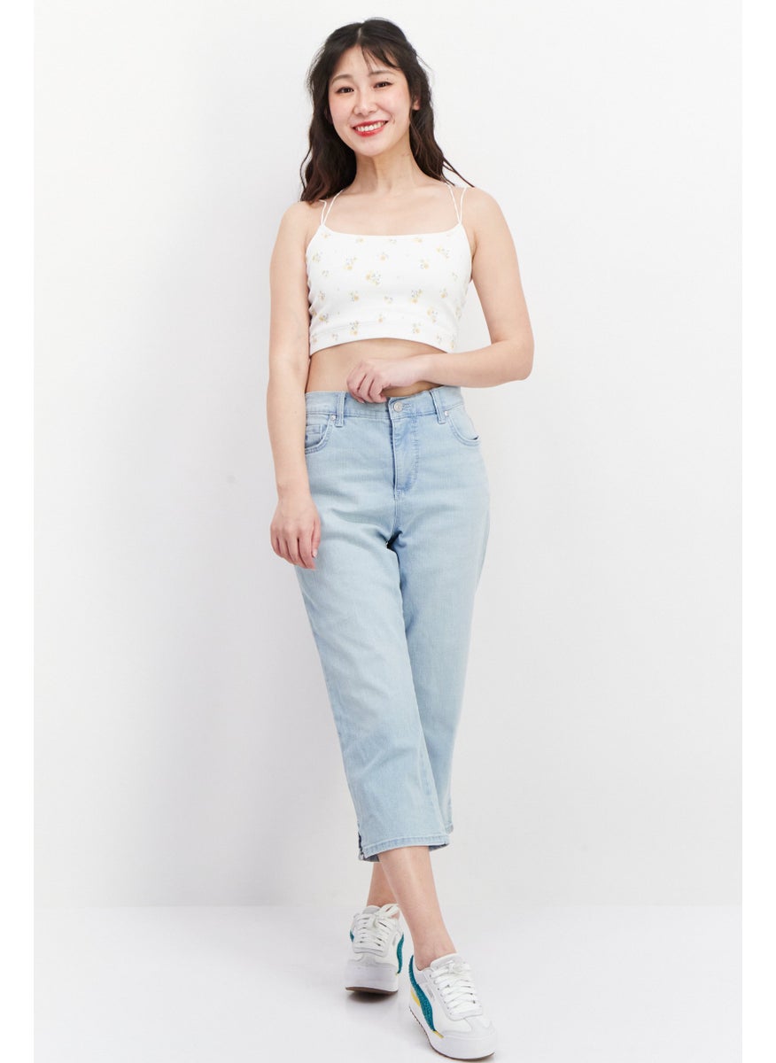 Gloria Vanderbilt - Women Regular Fit Plain Stretchable Capri Jeans, Blue - Image 1