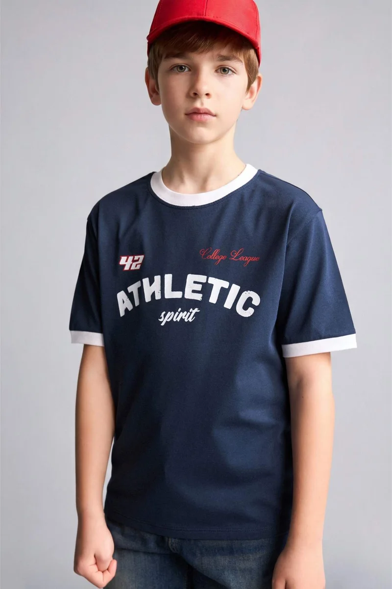 ديفاكتو New Regular Fit Printed Short Sleeve T-Shirt