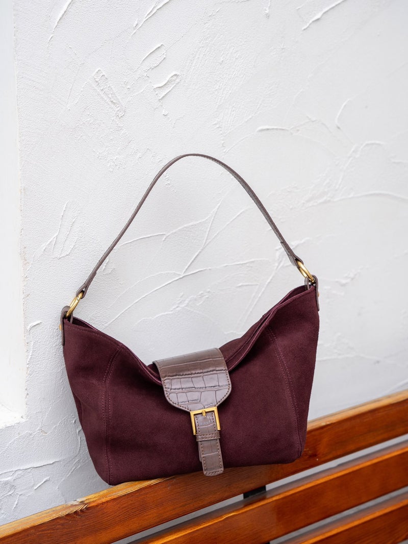 High-End Retro Frosted Cowhide Crossbody Bag Textured Niche Tote Bag Shoulder Bag Women'S Winter New - Image 1